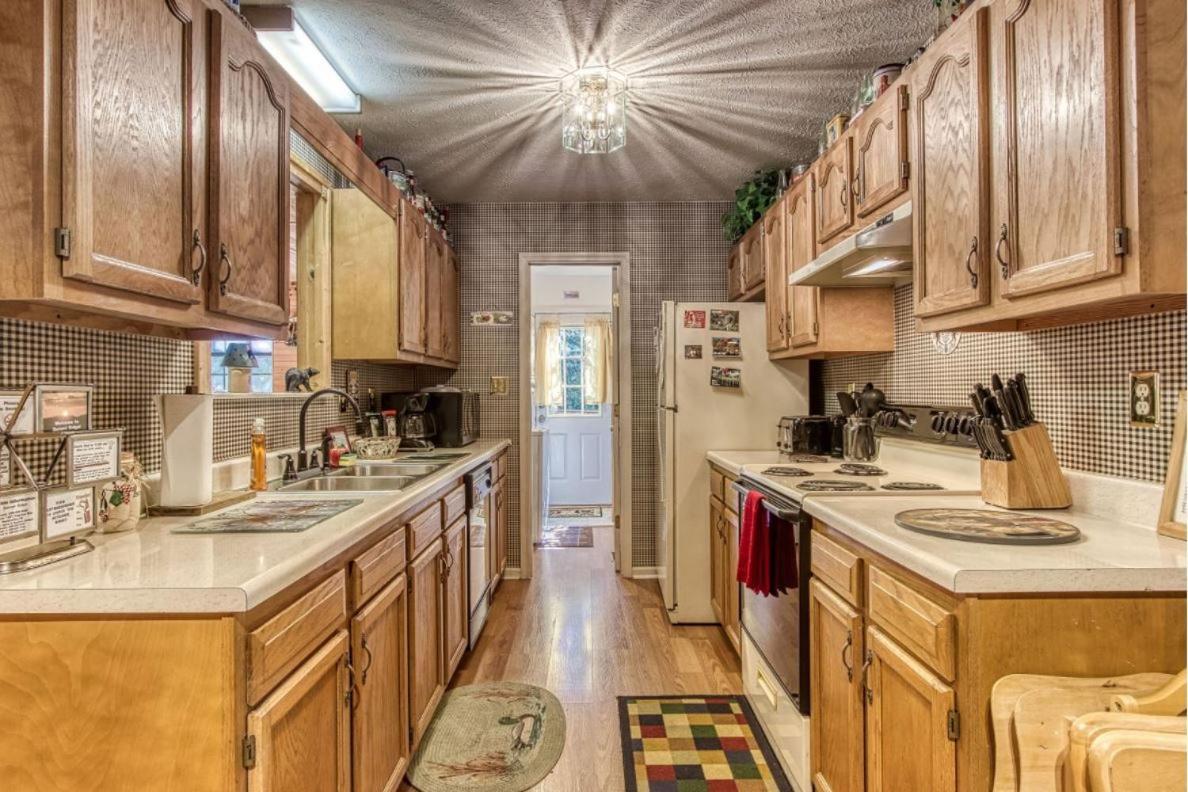 Sunset Ridge Cabin Pigeon Forge Bagian luar foto