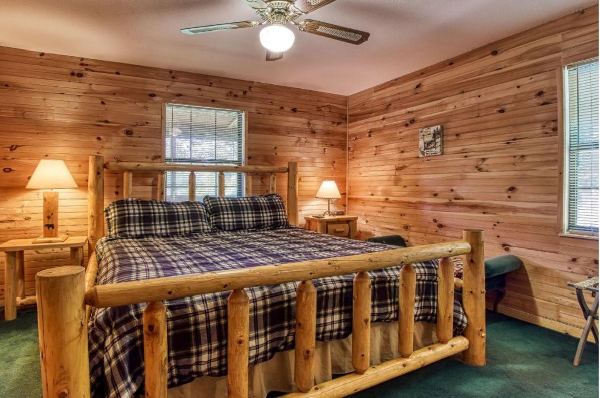 Sunset Ridge Cabin Pigeon Forge Bagian luar foto