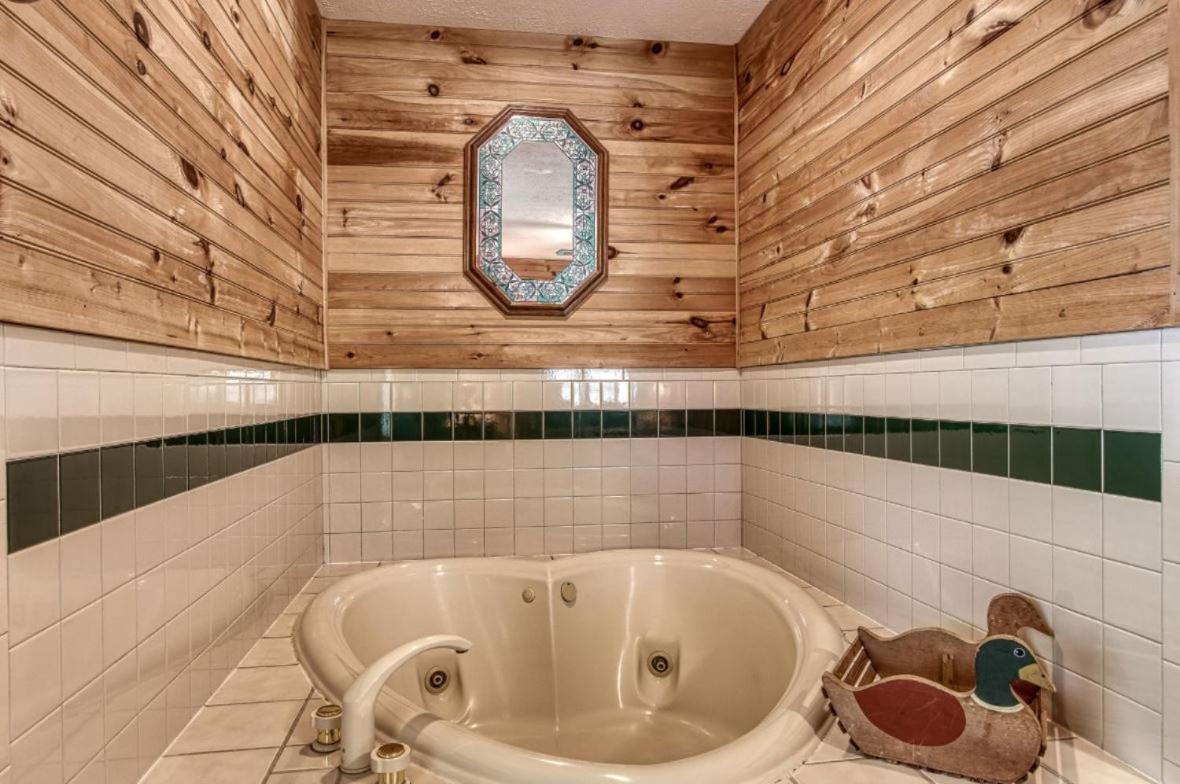 Sunset Ridge Cabin Pigeon Forge Bagian luar foto
