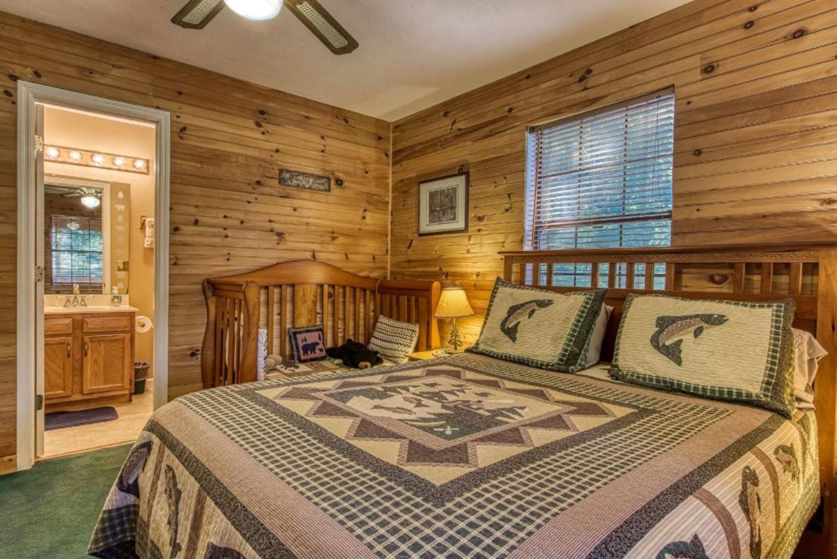 Sunset Ridge Cabin Pigeon Forge Bagian luar foto